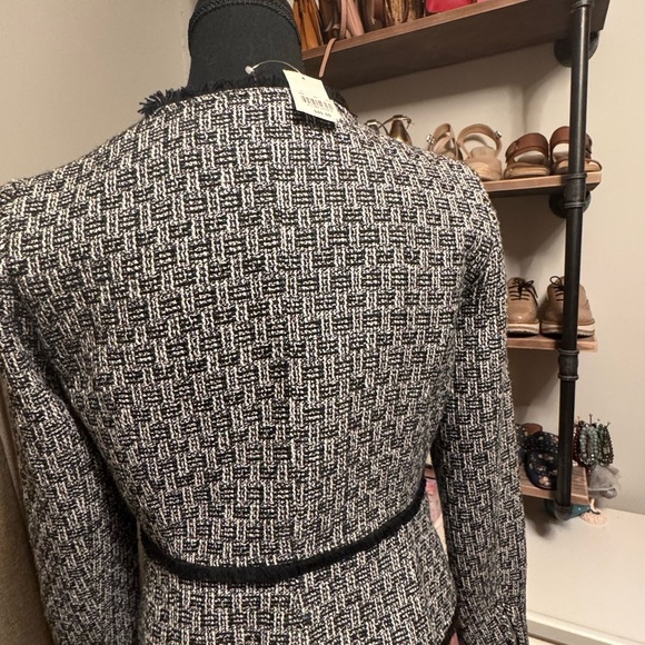 Stylish and cropped women's jacket - Picture 5 of 6